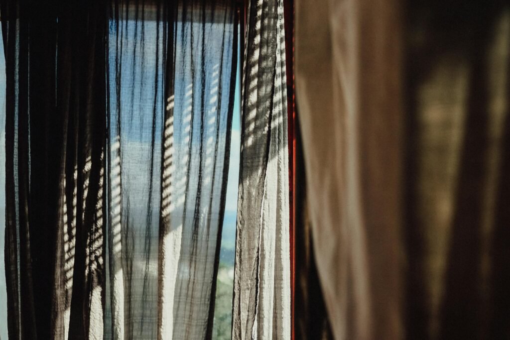 Curtains Installation